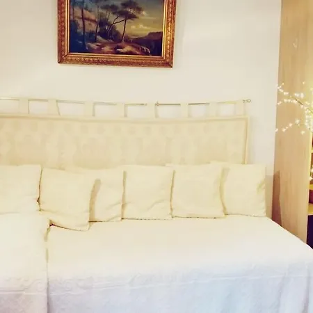 Small Luxurious Room In The Heart Of Saint Germain Paris Exterior photo